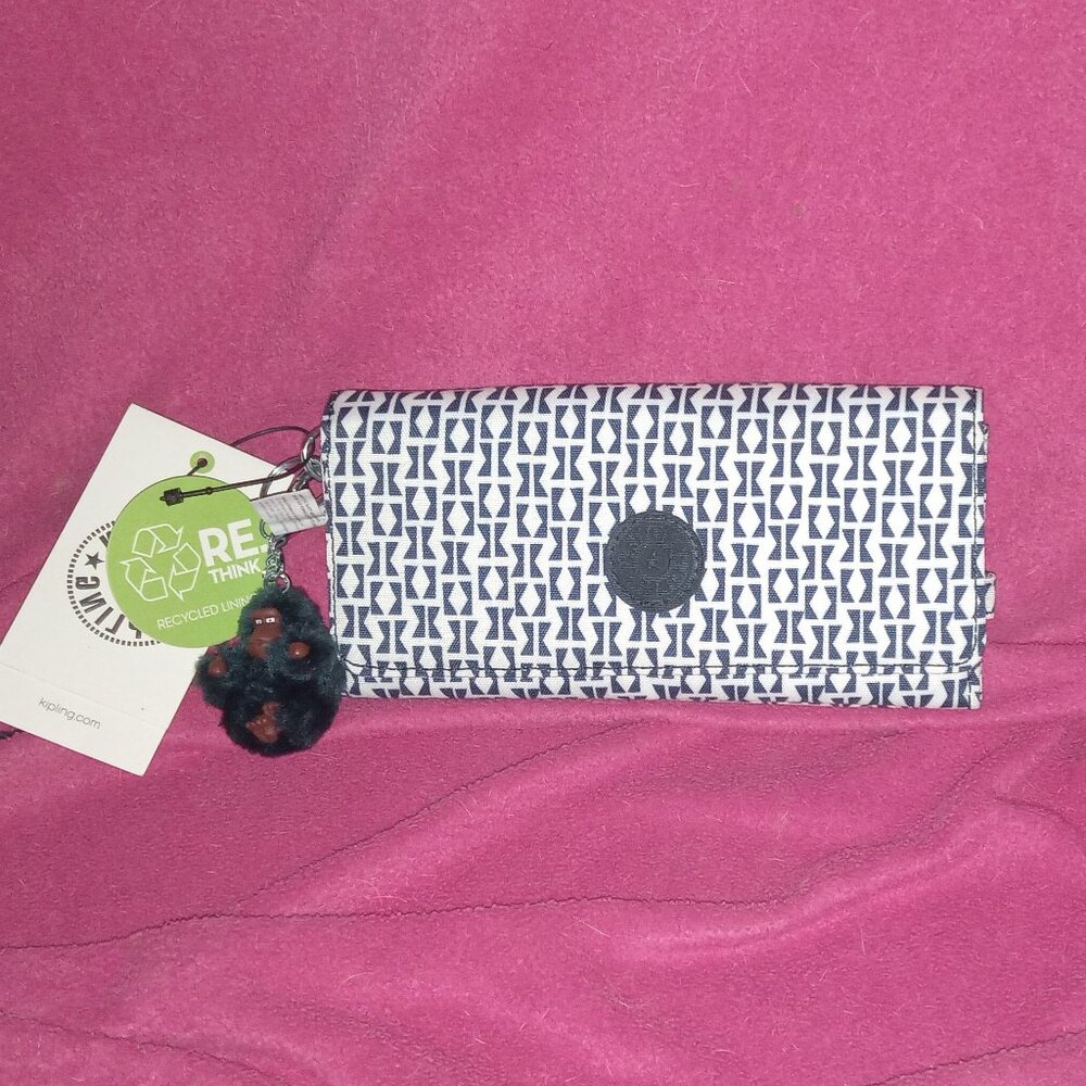 NWT Kipling AC8152 RUBI Snap Long Wallet Wristlet Nylon Artisinal K Navy White